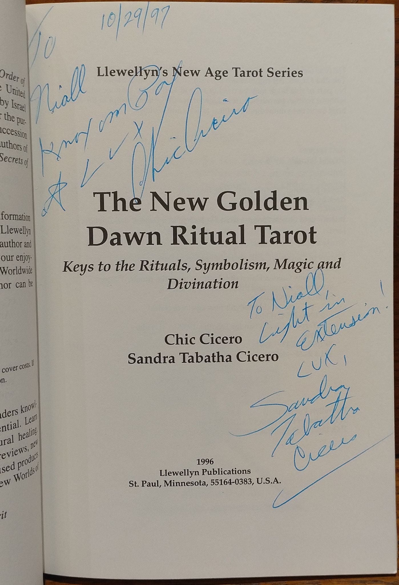 The New Golden Dawn Ritual Tarot: Keys to the Rituals, Symbolism, Magic & Divination